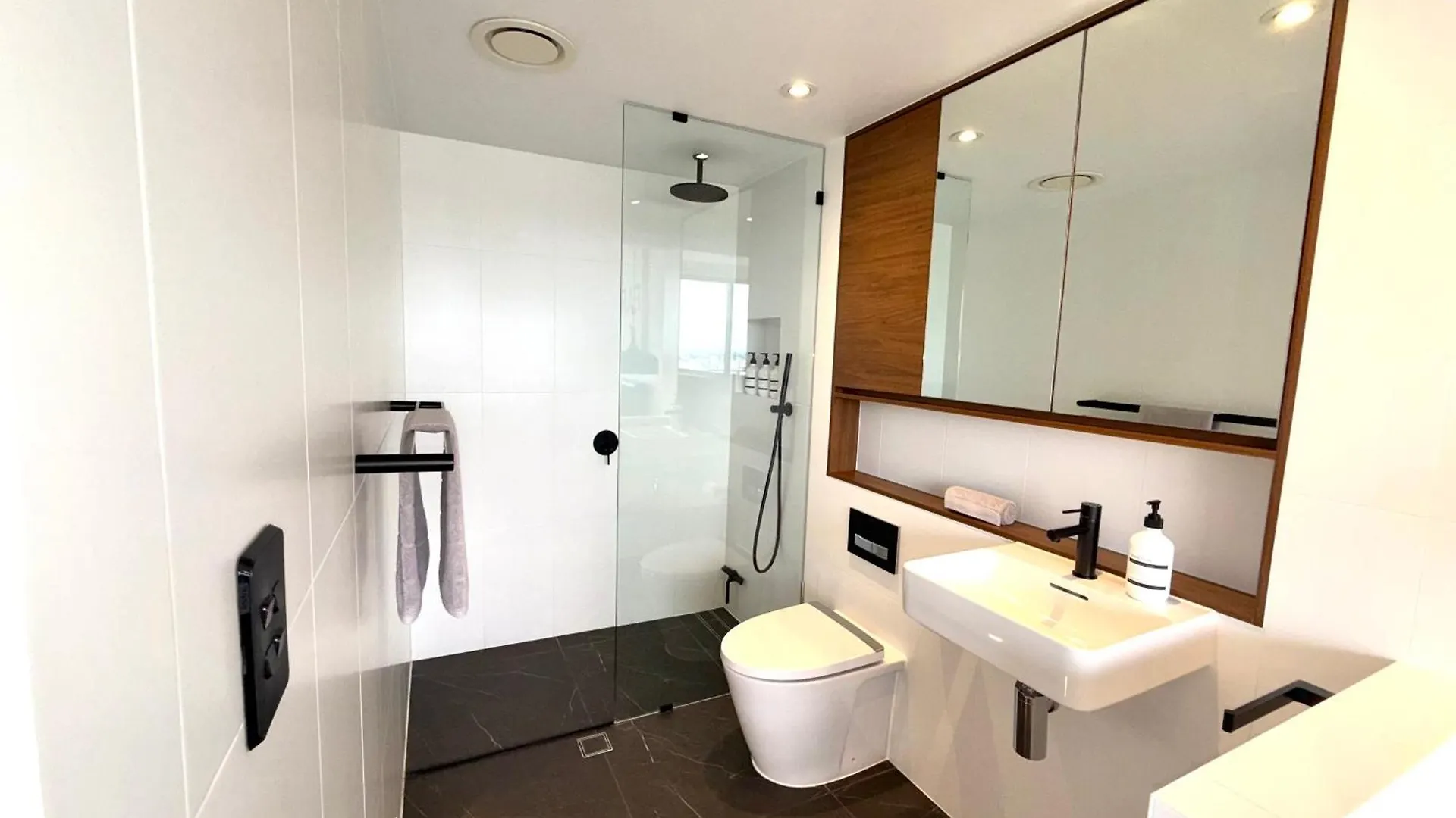 Sub Penthouse - Large Luxury 2 Bedroom Apartment Brisbane 0*,